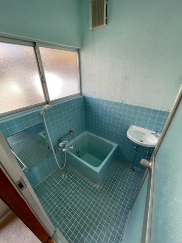 立願寺貸家の浴室