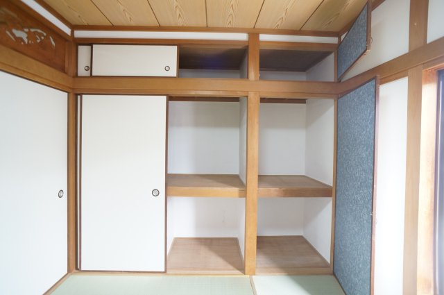 南紀寺町５丁目貸家の収納