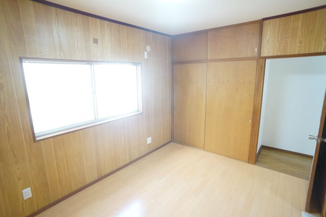 南紀寺町５丁目貸家の居間・リビング