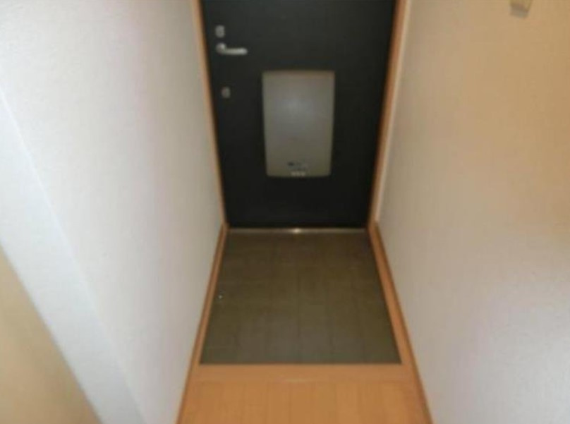 グリーンヴィレッジの玄関