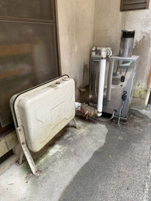 【発電・温水設備】 | 北区御津勝尾中古戸建 | 石油給湯です。