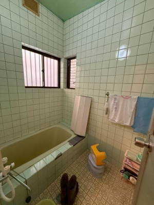 【浴室】 | 北区御津勝尾中古戸建 | タイルのお風呂です＾＾