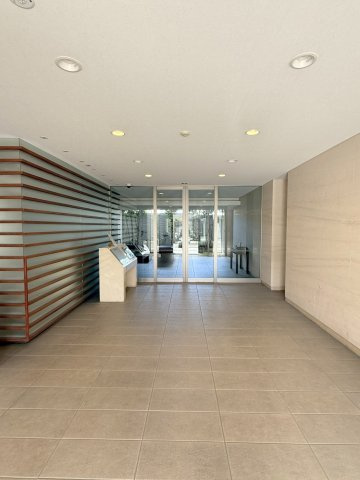 サーパスシティ守谷のエントランス|共用部・エントランス