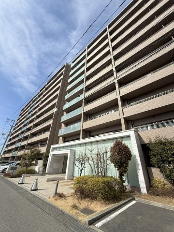 サーパスシティ守谷の外観|外観/10階建て9階南東向きのお部屋のご紹介です！