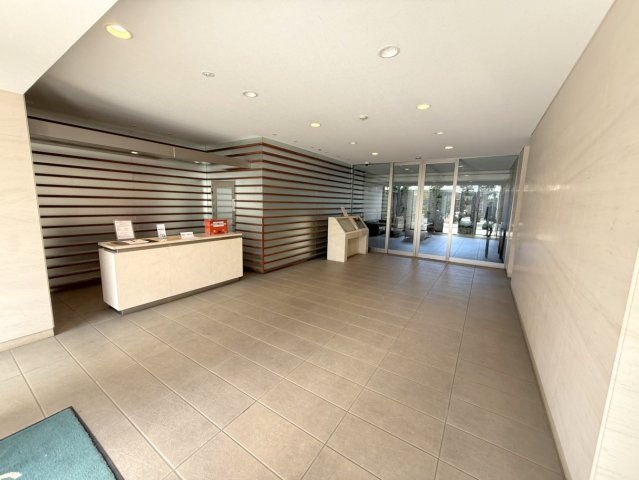 サーパスシティ守谷のエントランス|共用部・エントランス