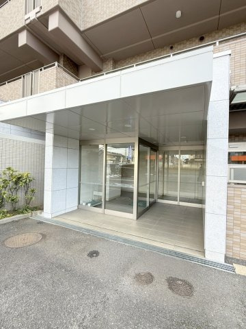 サーパスシティ守谷のエントランス|共用部・エントランス