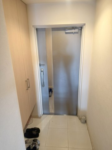 サーパスシティ守谷の玄関|玄関