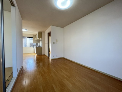 【居間・リビング】 | レインボーハイツB棟