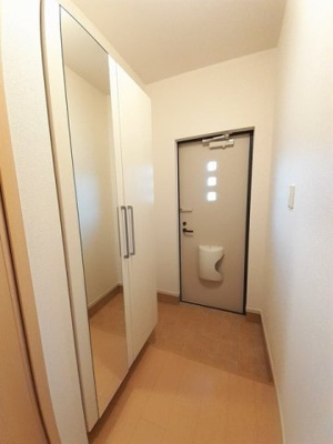 【玄関】 | メゾンナチュールＡ