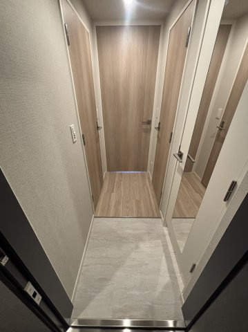 【玄関】