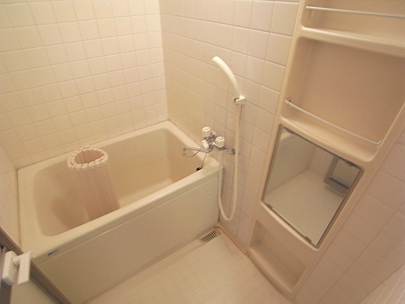 レジデンス本山の浴室