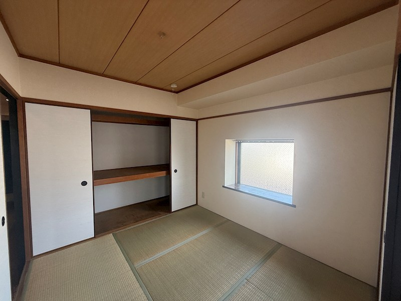 レジデンス本山の居間・リビング