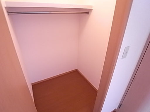 セジュール西岡本の収納