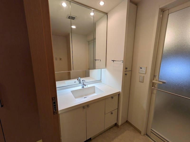 キャッスルプラザ西宮の洗面所