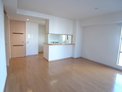 キャッスルプラザ西宮の居間・リビング