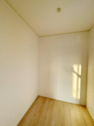 新築戸建・新築建売　熊谷市石原第7　石原小・荒川中の収納|たっぷり収納できるウォークインクローゼット！スーツケースなどの収納にも便利です！