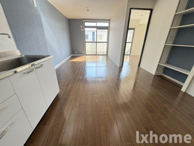 若園ハイツの居間・リビング