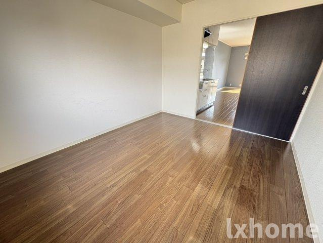 若園ハイツの居間・リビング