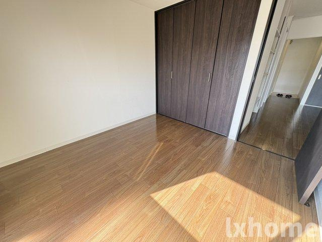 若園ハイツの寝室