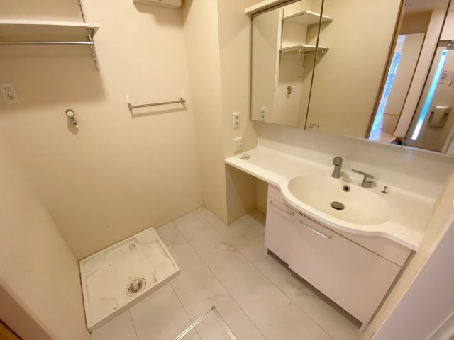 アーバンＤ笹目の洗面所