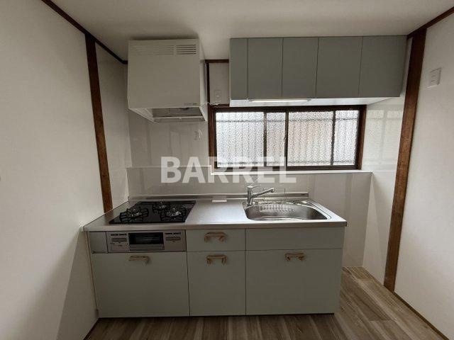 粟生外院２丁目戸建住宅のキッチン