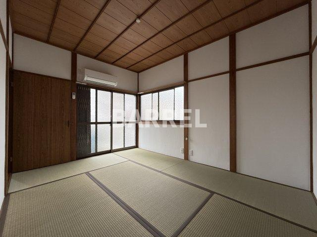 粟生外院２丁目戸建住宅の和室