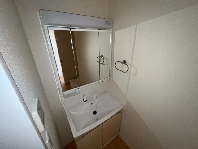 Ａｍｂｉｔｉｏｎ　Ⅰの独立洗面台|洗髪洗面化粧台