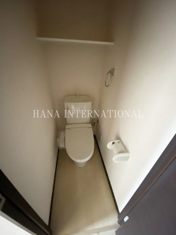 スピネルのトイレ