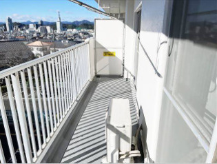 ハイコーポ池田山Aのバルコニー