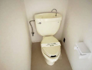 ハイコーポ池田山Aのトイレ