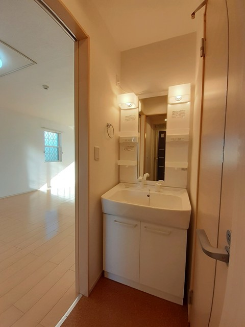 ベル　クレールⅠの独立洗面台|洗面所