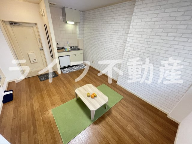 ナカダハウスの洋室|使い勝手のいい洋室です