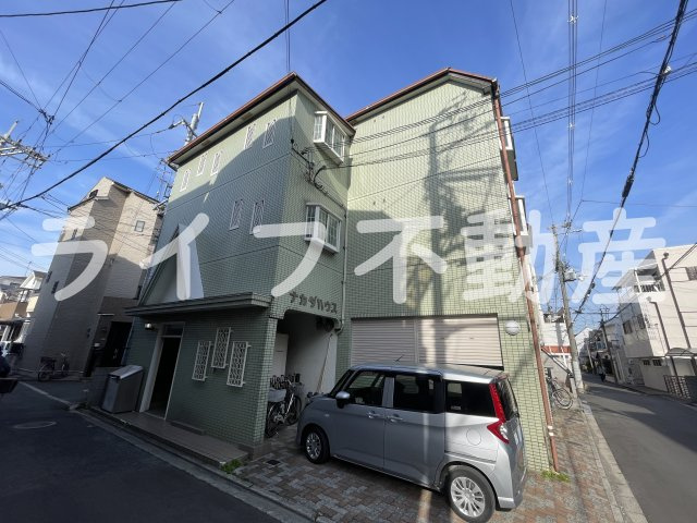 ナカダハウスの外観|おしゃれな外観です