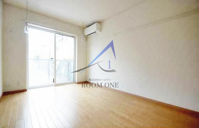 フローラの居間・リビング|洋室のお部屋です。