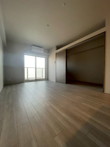 Park Lane Kujoの居間・リビング