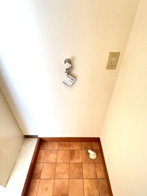 【設備】 | ドメーヌ・エム | 洗濯機置場