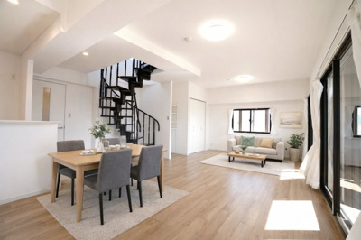 【居間・リビング】 | 【上質リノベ】ヴェルディ川内 | 室内（2026年2月17日10：30頃）撮影