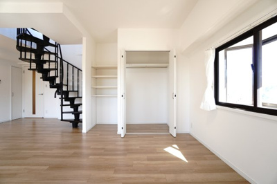 【居間・リビング】 | 【上質リノベ】ヴェルディ川内 | 室内（2026年2月17日10：30頃）撮影