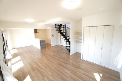 【居間・リビング】 | 【上質リノベ】ヴェルディ川内 | 室内（2026年2月17日10：30頃）撮影