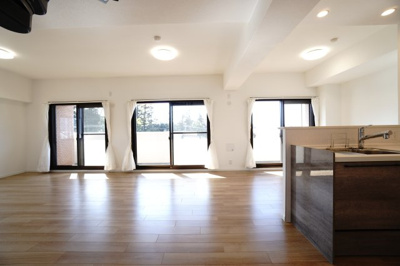 【居間・リビング】 | 【上質リノベ】ヴェルディ川内 | 室内（2026年2月17日10：30頃）撮影