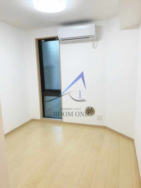 クレールブランシェ西横浜Ｂ号棟の居間・リビング|洋室のお部屋です。