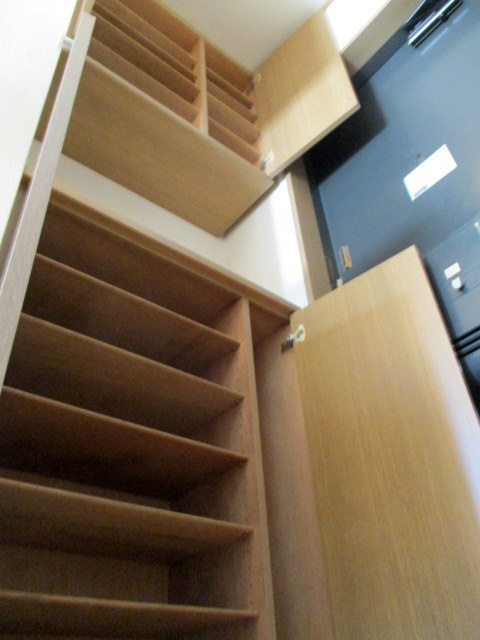 ヴィラ・ヴェルディＡ棟の玄関