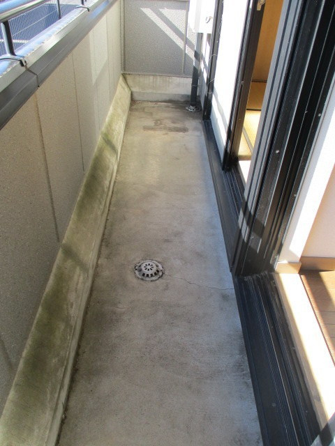 ヴィラ・ヴェルディＡ棟のバルコニー