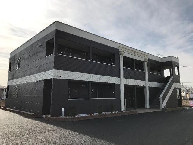 仮)阿見町岡崎F様新築アパートのエントランス|※同タイプの建物イメージです