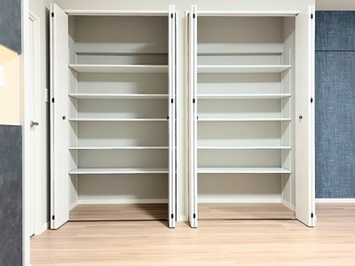 【収納】 | たなドエリングA棟 | ◆暮らし心地を大きく左右する収納を、適材適所に配置し使い勝手を考慮しました。空間を余すところなく有効利用した収納は生活空間をより上質なものにしてくれるでしょう。