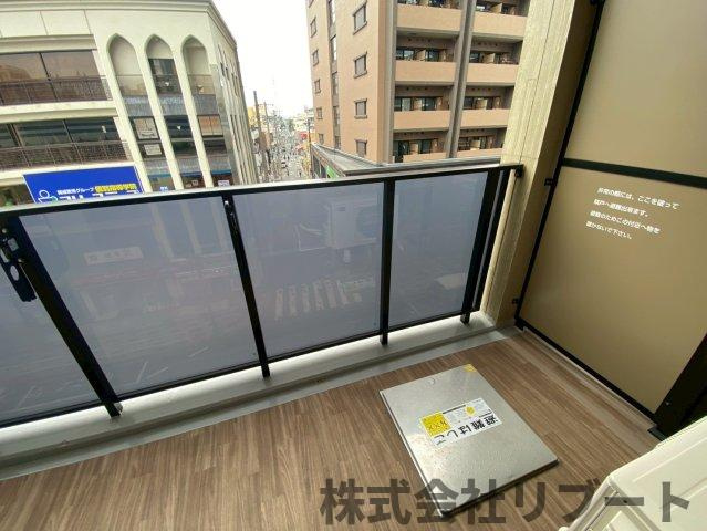 ザ・パークハビオ行徳駅前のバルコニー