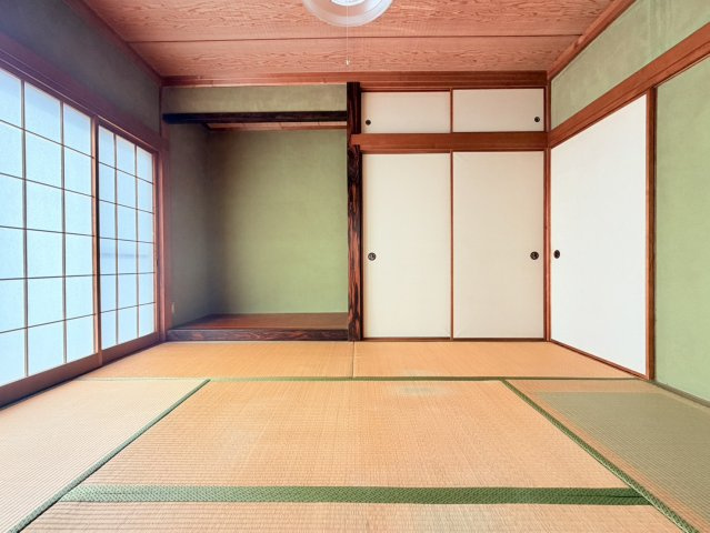 下妻市鬼怒　中古物件の和室