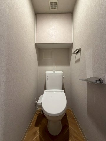 エスリードレジデンス　ザ・グラン南堀江のトイレ