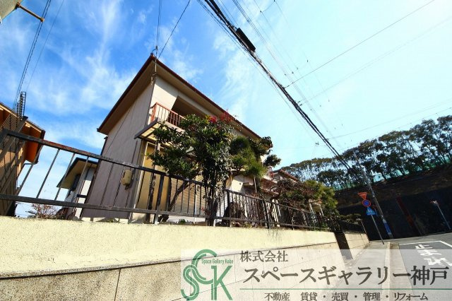 神戸市垂水区本多聞２丁目の一戸建ての外観パース