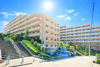 【外観】 | セントラルデュオ市ヶ尾　ペット飼育可能/新規リノベーション物件/24時間空気清浄機能付冷暖房システム搭載/子育て環境良好/ポーチ、トランクルーム付 | ◆土・日・祝日は、当社スタッフによる現地案内会を実施しております。もちろん平日のご案内も可能です。お気軽にご相談ください！！